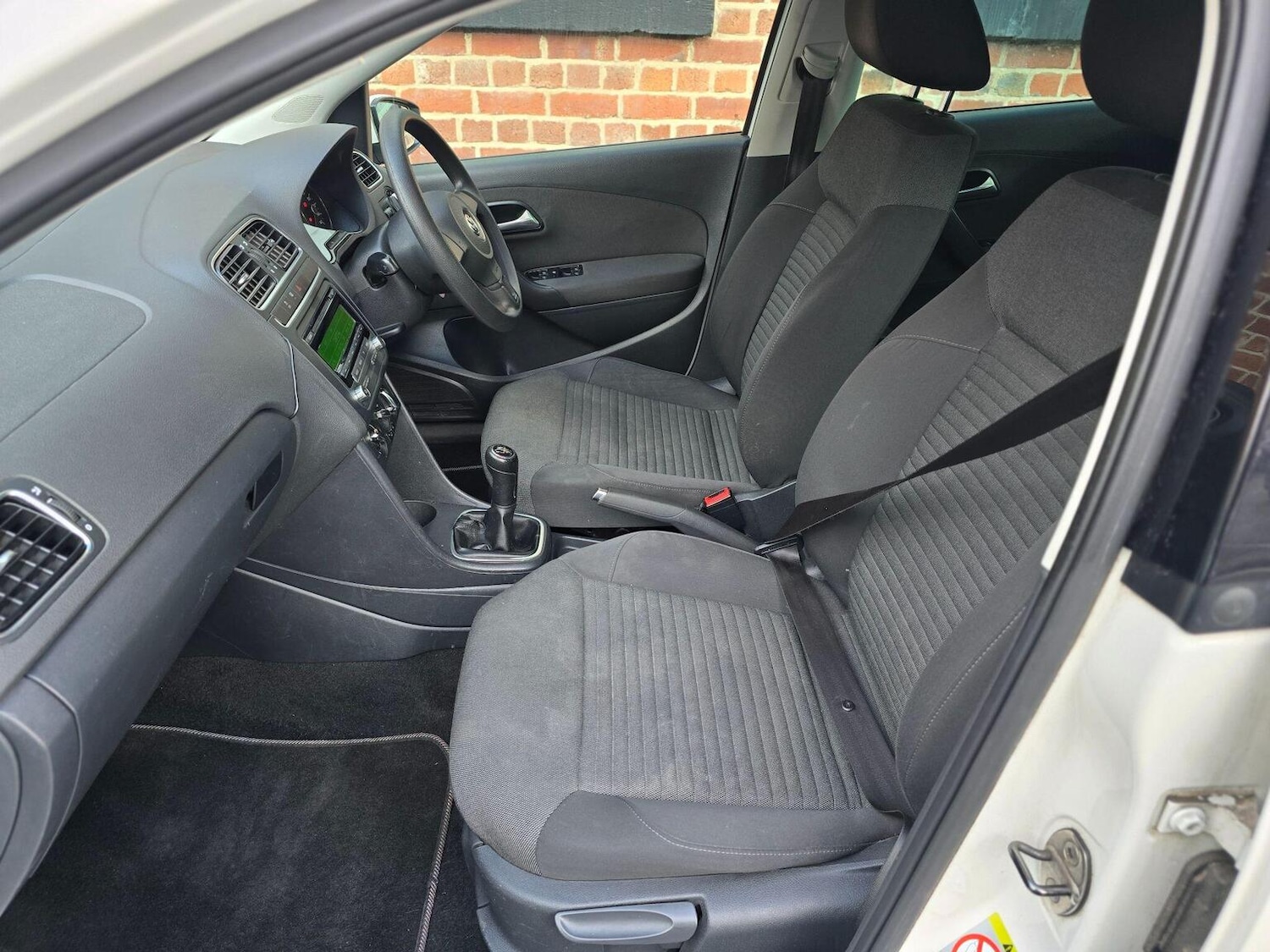 Used Volkswagen Polo 2012 for sale - 77395239: Photo 31