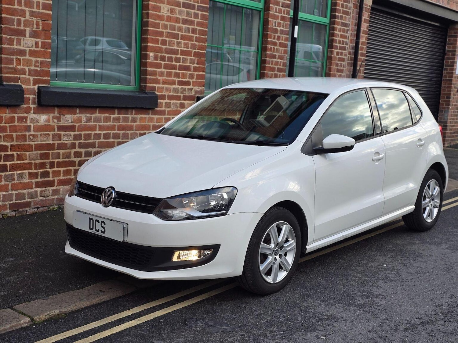 Used Volkswagen Polo 2012 for sale - 77395239: Photo 6