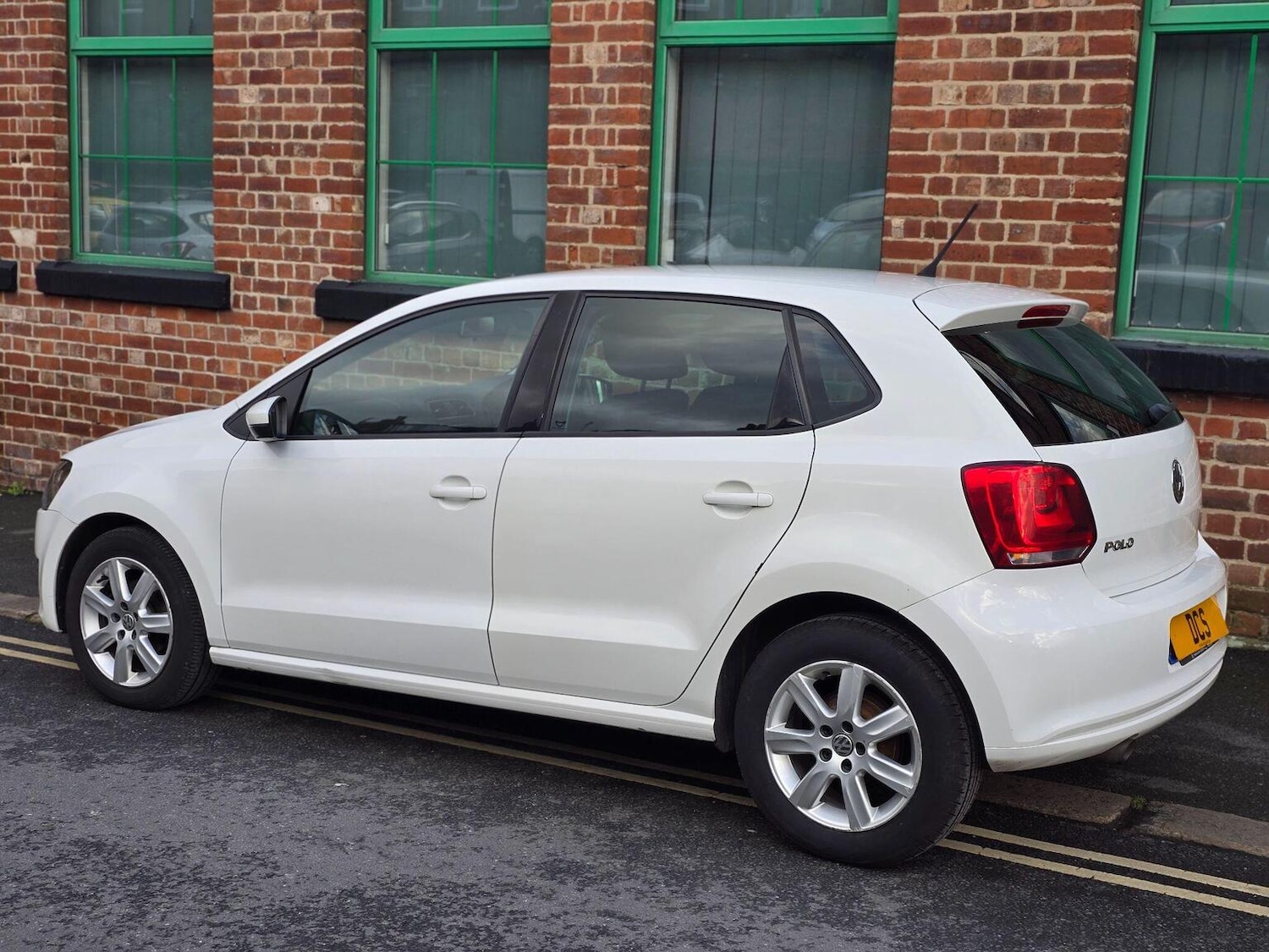 Used Volkswagen Polo 2012 for sale - 77395239: Photo 8