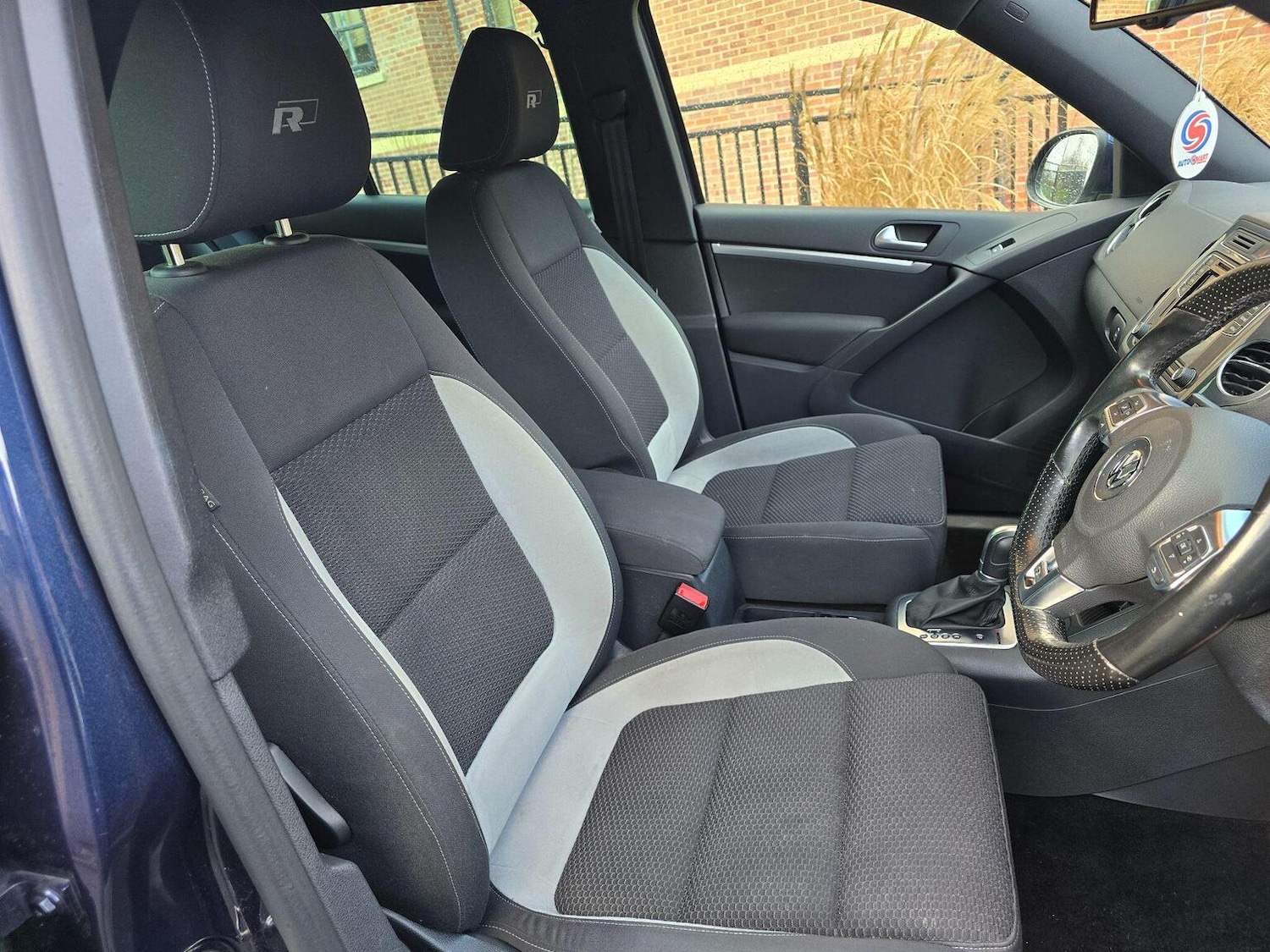 Used Volkswagen Tiguan 2016 for sale - 77189213: Photo 16