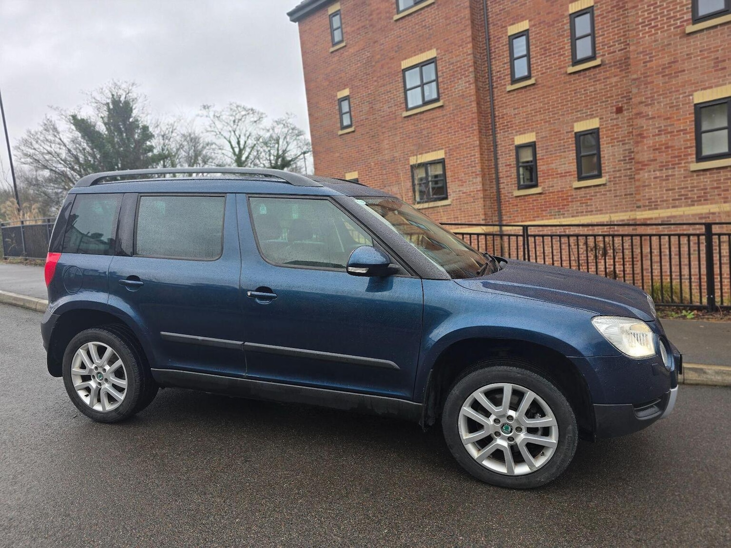 Used Skoda Yeti 2012 for sale - 77303619: Photo 11