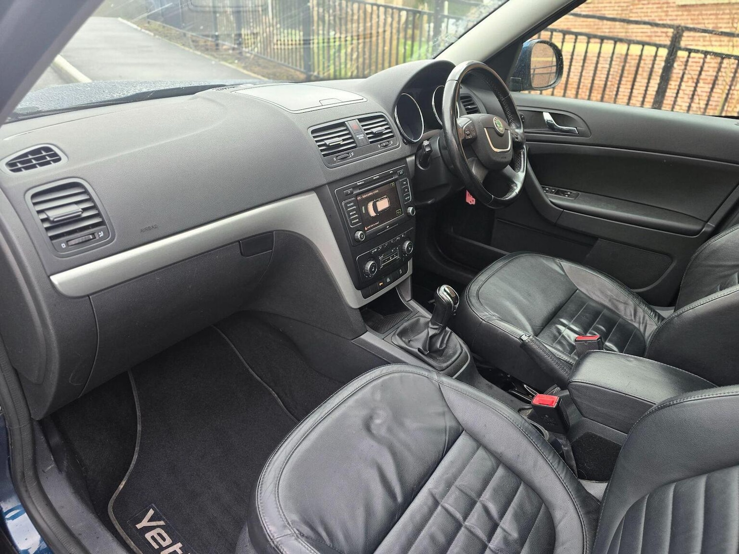 Used Skoda Yeti 2012 for sale - 77303619: Photo 31