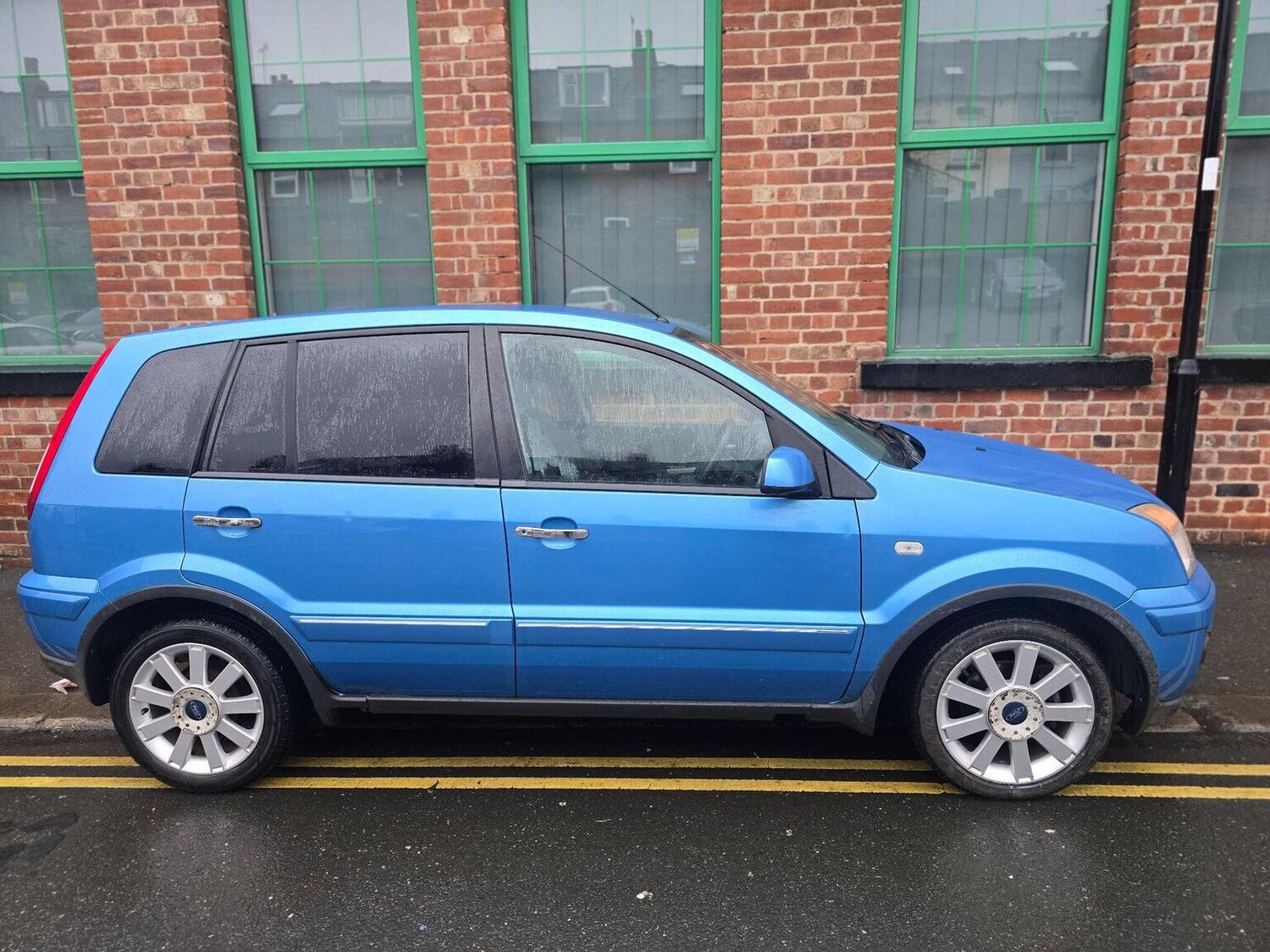 Used Ford Fusion 2009 for sale - 77465586: Photo 11