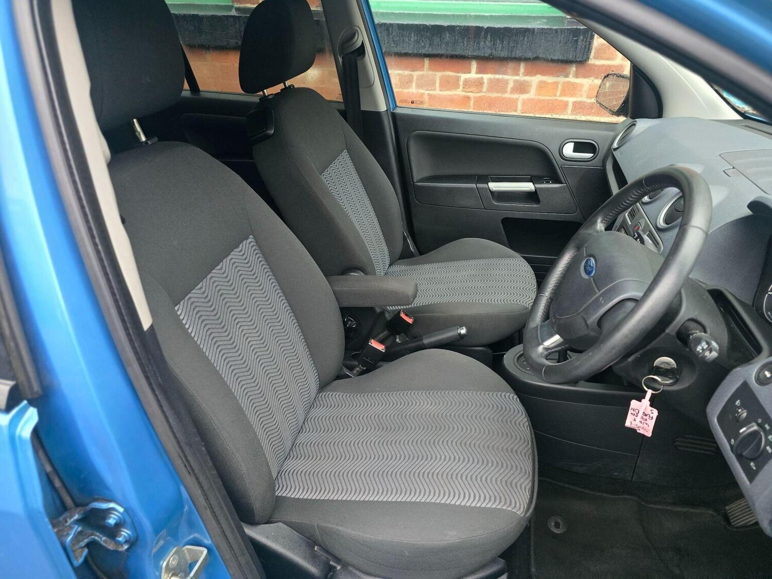 Used Ford Fusion 2009 for sale - 77465586: Photo 16