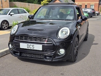 Used MINI Hatch 2018 for sale - 75490077: Photo