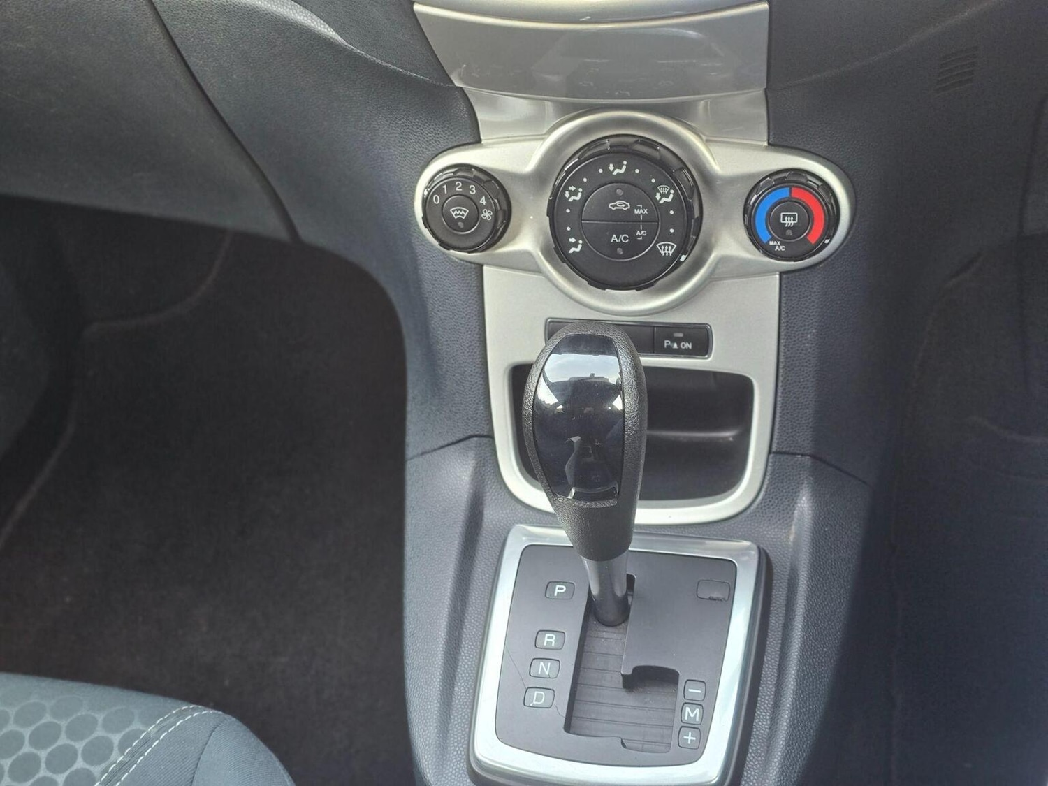 Used Ford Fiesta 2012 for sale - 77562536: Photo 19