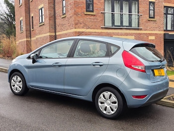 Used Ford Fiesta 2009 for sale - 77609984: Photo