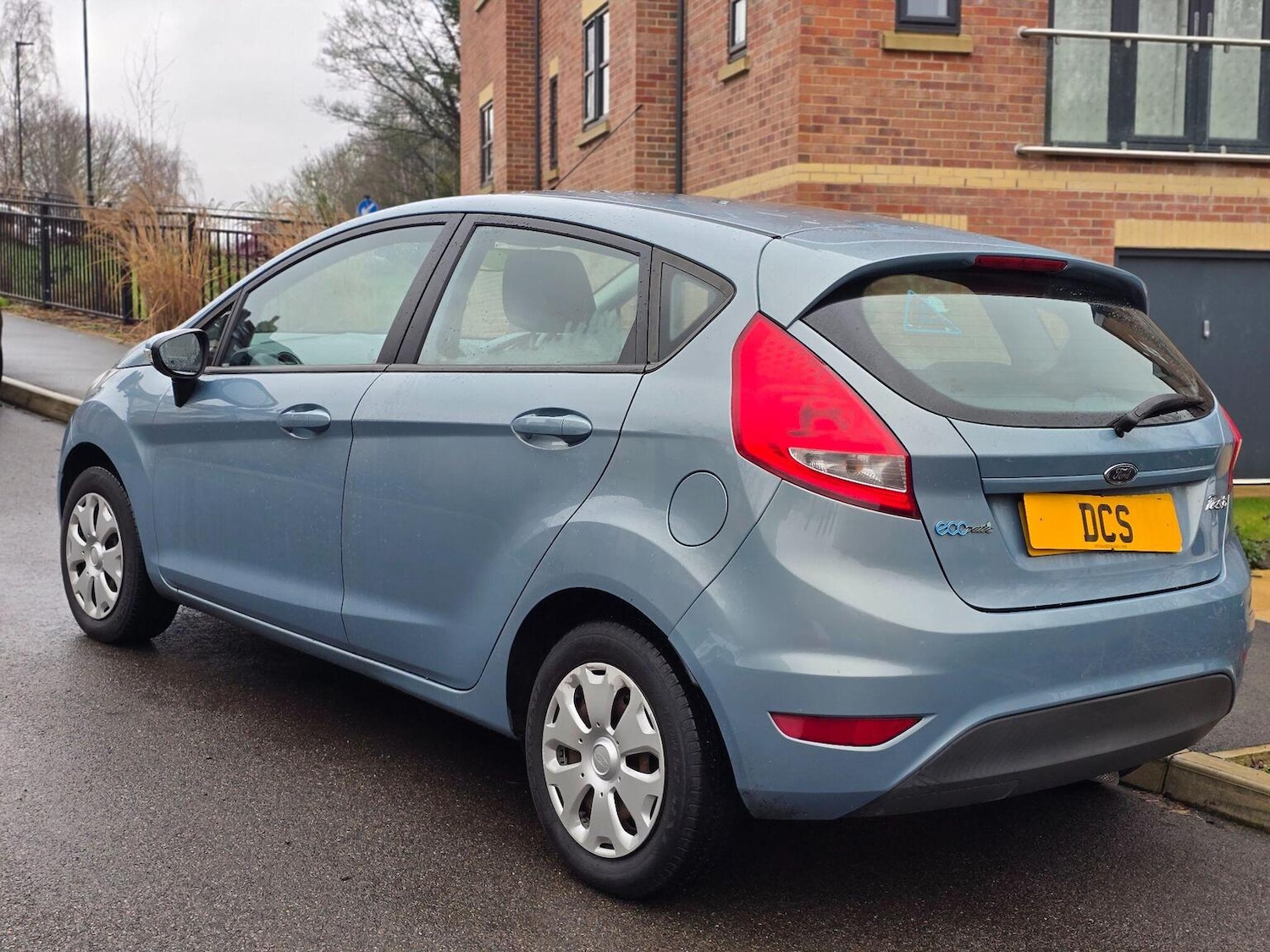 Used Ford Fiesta 2009 for sale - 77609984: Photo 9