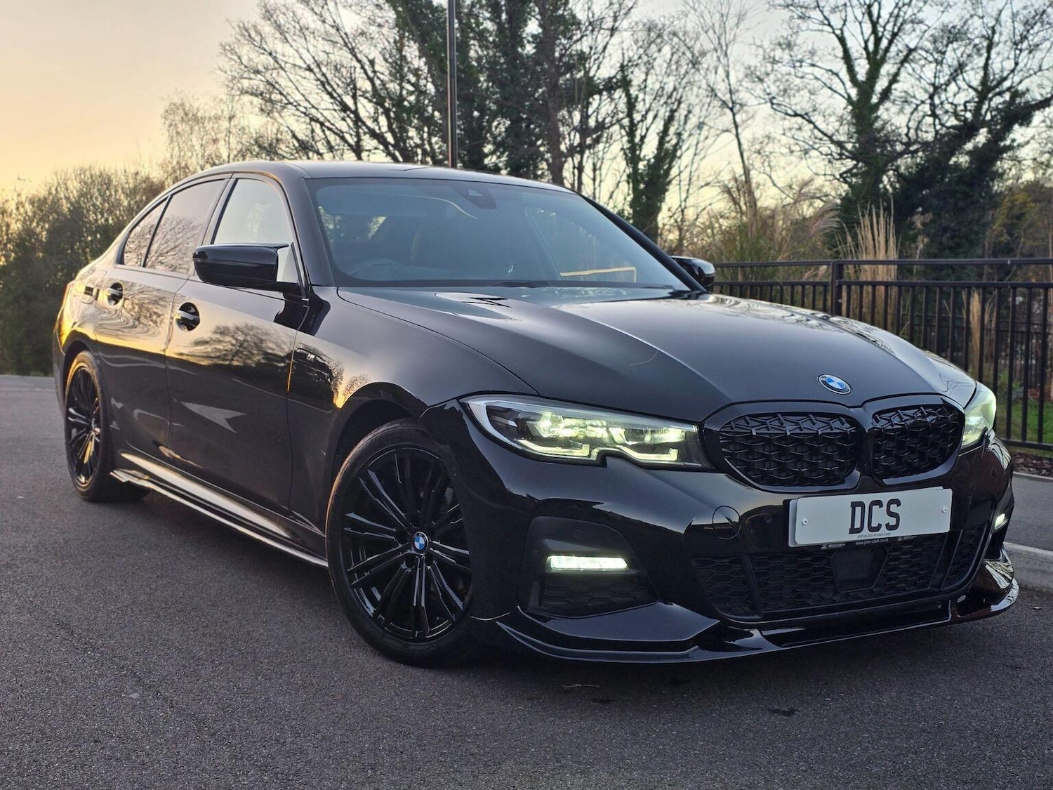 Used BMW 3 Series 2019 for sale - 76660037: Photo 1