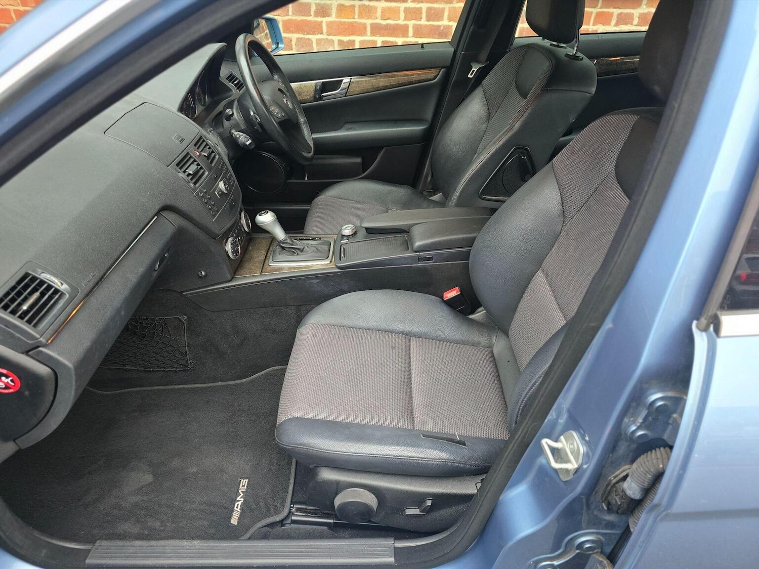 Used Mercedes-Benz C Class 2011 for sale - 77453328: Photo 36