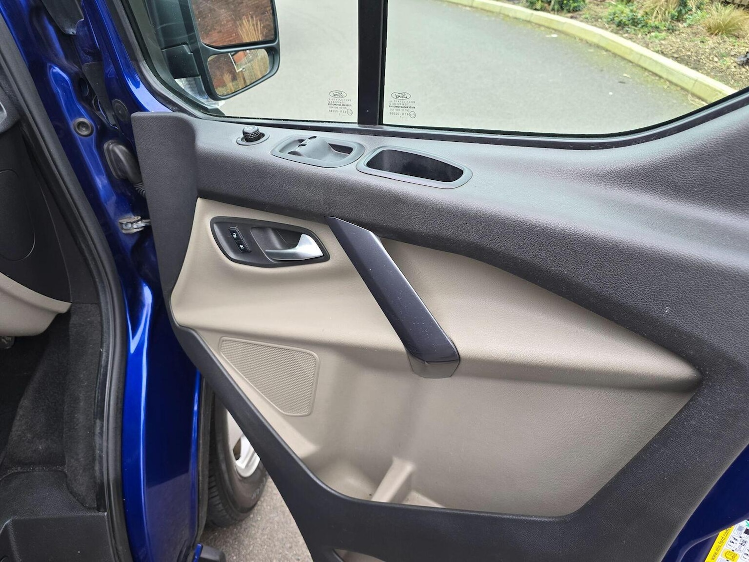 Used Ford Transit Custom 2017 for sale - 77792914: Photo 50