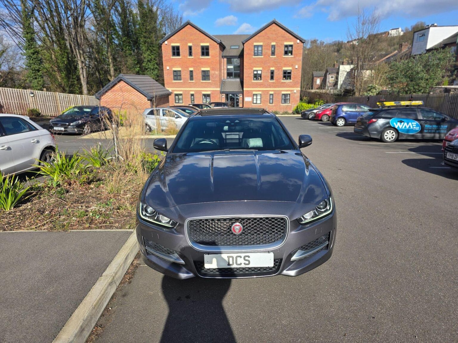 Used Jaguar XE 2016 for sale - 77880965: Photo 7