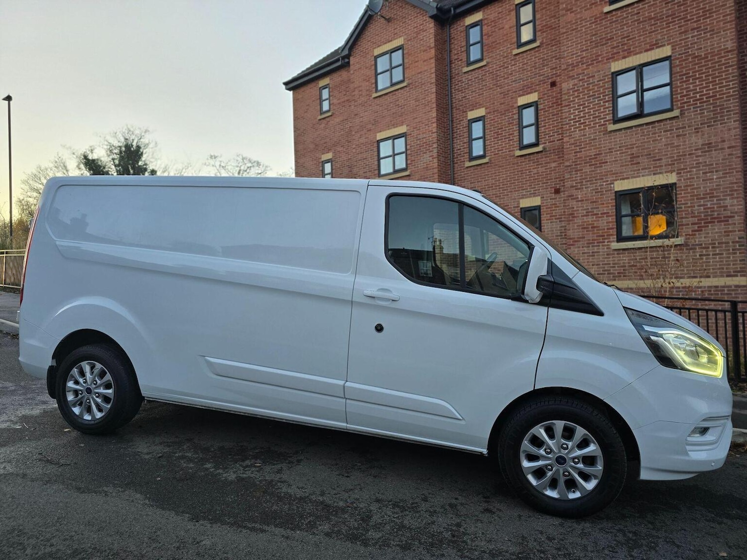 Used Ford Transit Custom 2019 for sale - 76660042: Photo 13