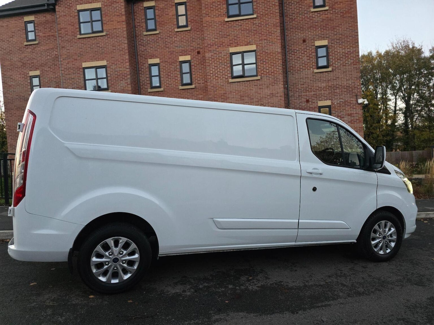 Used Ford Transit Custom 2019 for sale - 76660042: Photo 14
