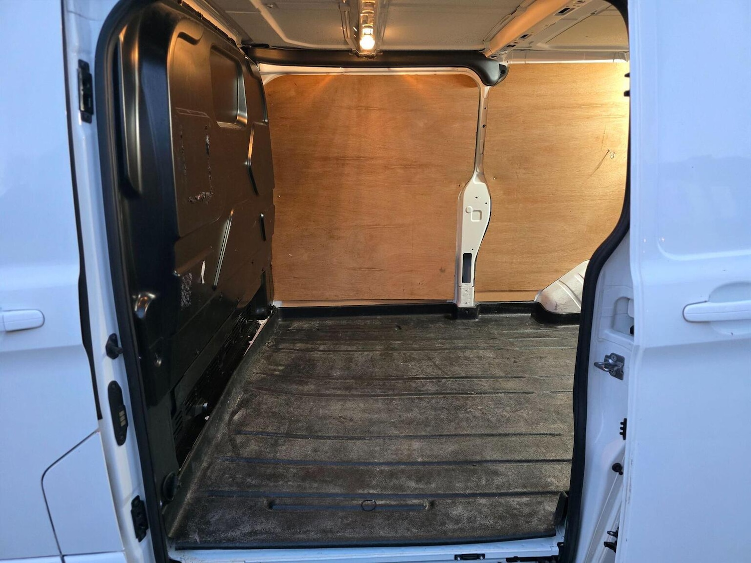 Used Ford Transit Custom 2019 for sale - 76660042: Photo 39