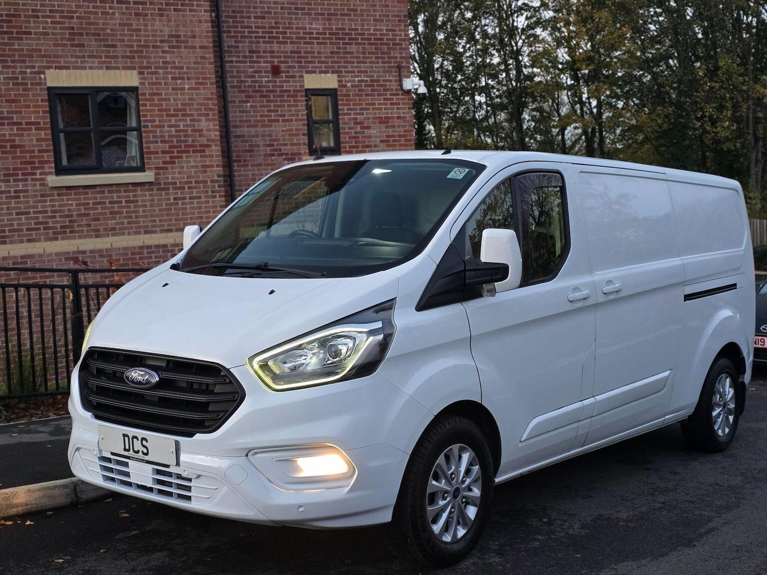 Used Ford Transit Custom 2019 for sale - 76660042: Photo 8