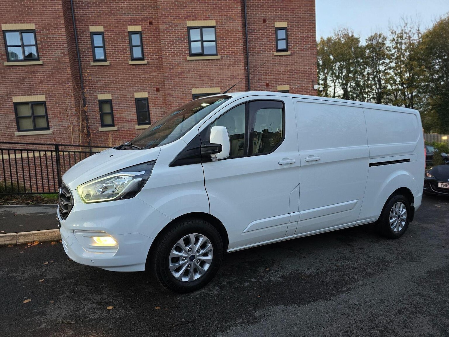 Used Ford Transit Custom 2019 for sale - 76660042: Photo 9