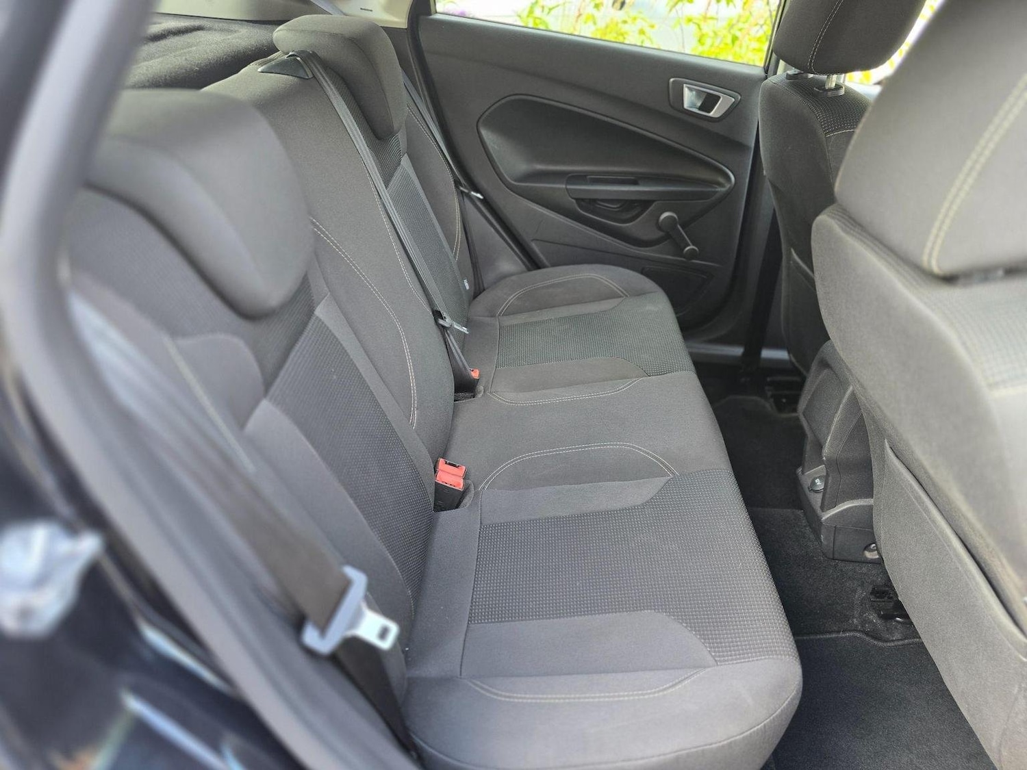 Used Ford Fiesta 2015 for sale - 76660047: Photo 11