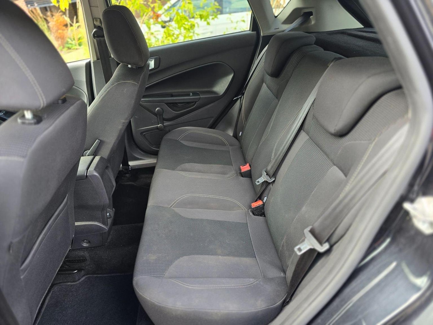 Used Ford Fiesta 2015 for sale - 76660047: Photo 32