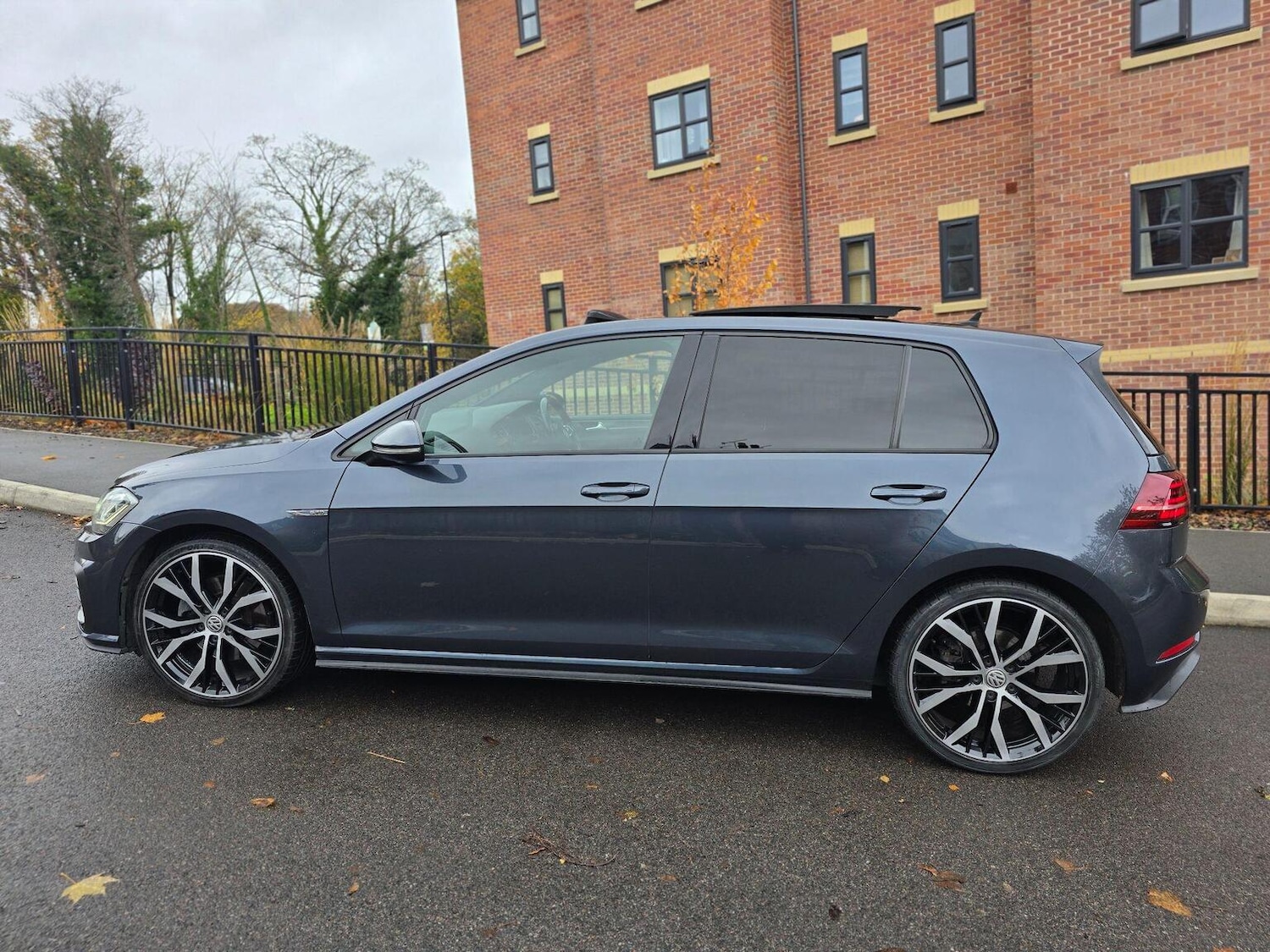 Used Volkswagen Golf 2018 for sale - 76660045: Photo 12