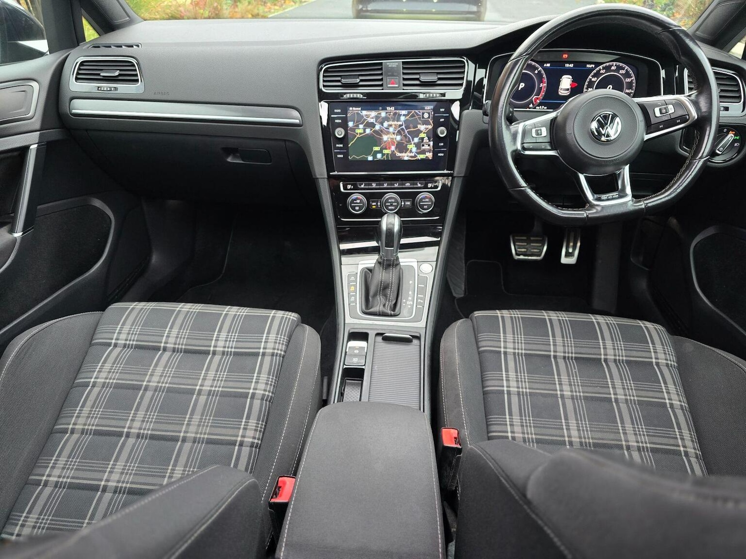 Used Volkswagen Golf 2018 for sale - 76660045: Photo 21