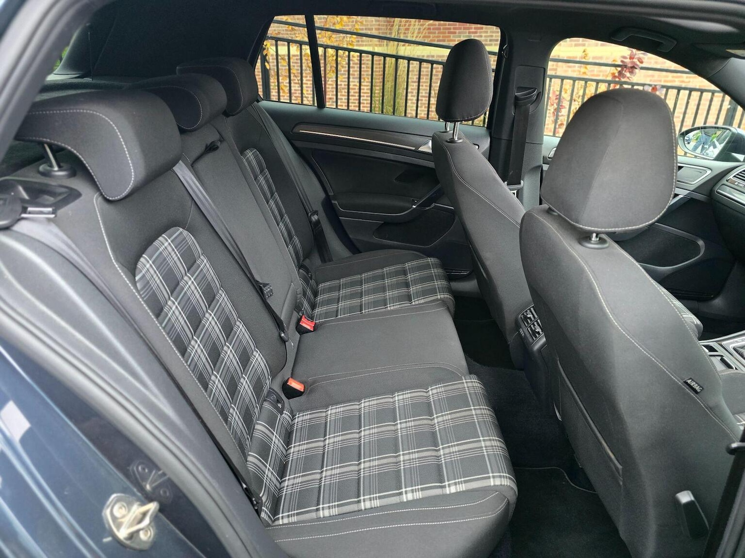 Used Volkswagen Golf 2018 for sale - 76660045: Photo 28