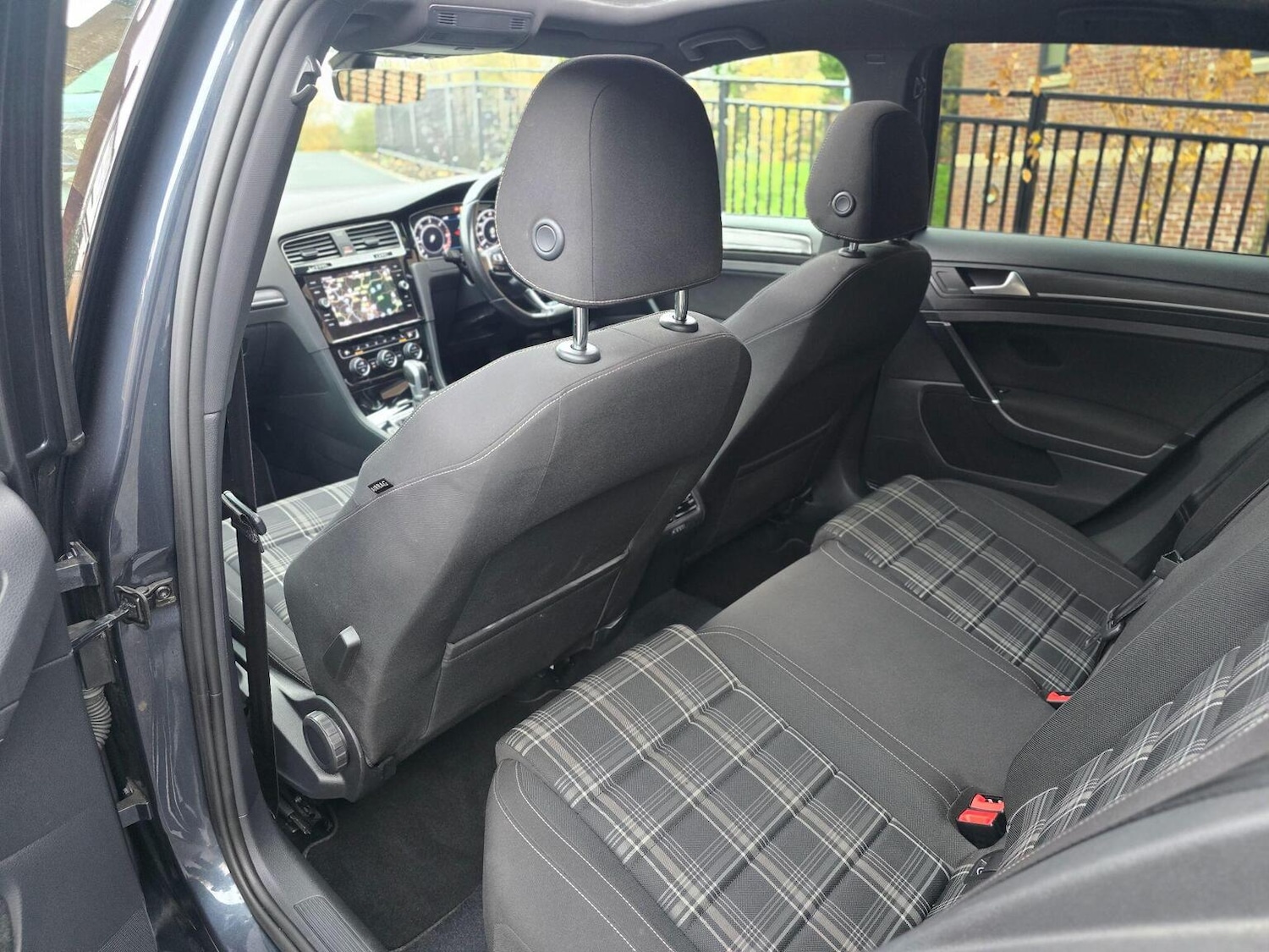 Used Volkswagen Golf 2018 for sale - 76660045: Photo 30