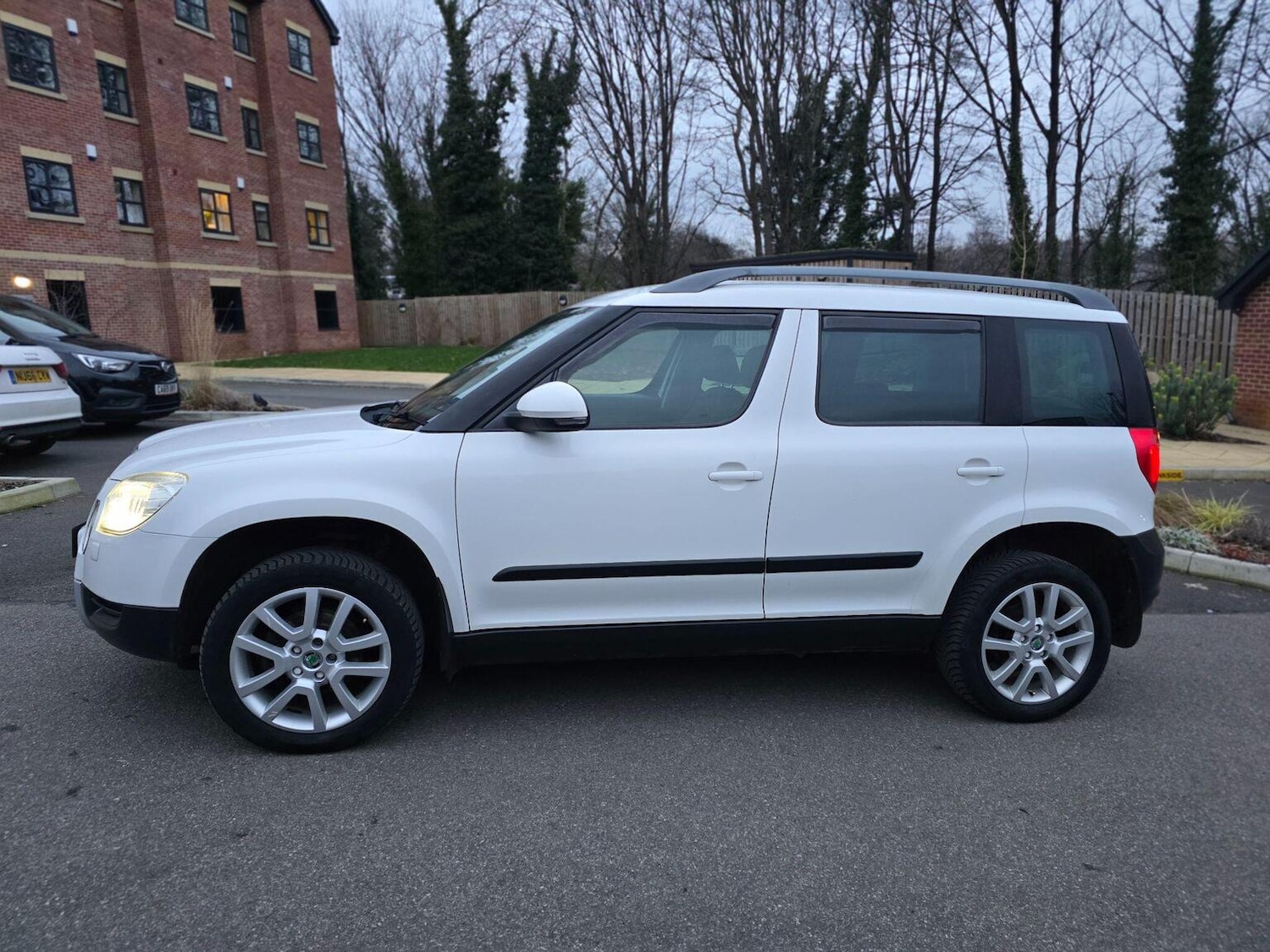 Used Skoda Yeti 2013 for sale - 77609943: Photo 10