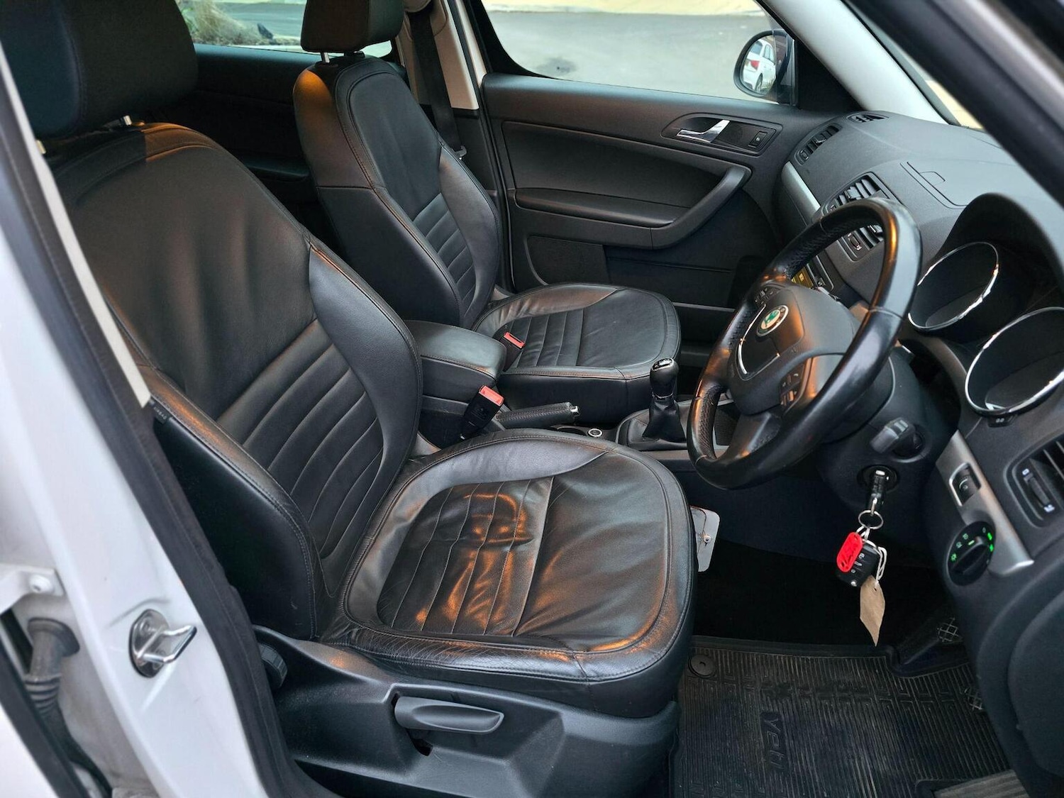 Used Skoda Yeti 2013 for sale - 77609943: Photo 24