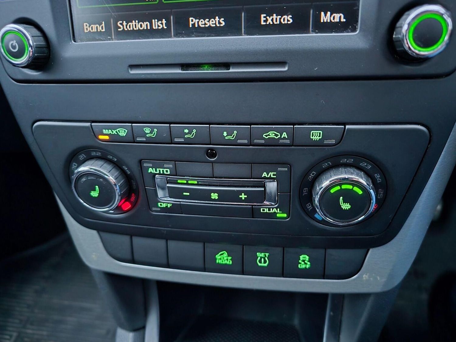 Used Skoda Yeti 2013 for sale - 77609943: Photo 27