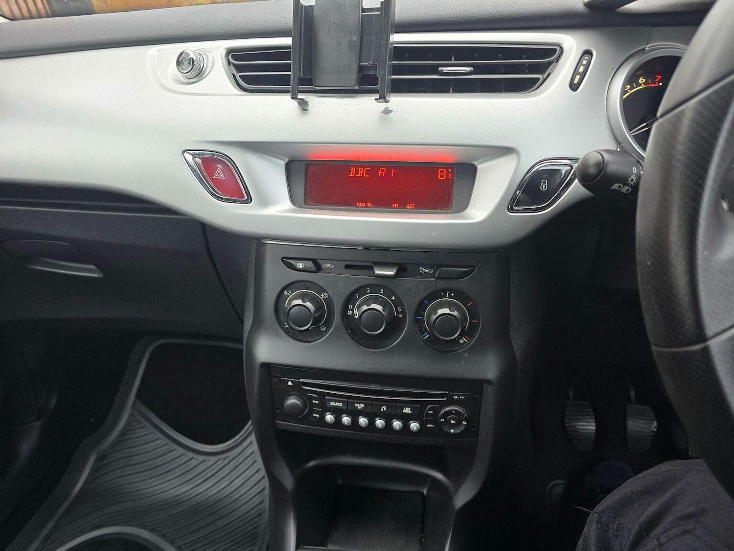 Used Citroen C3 2011 for sale - 77027940: Photo 24