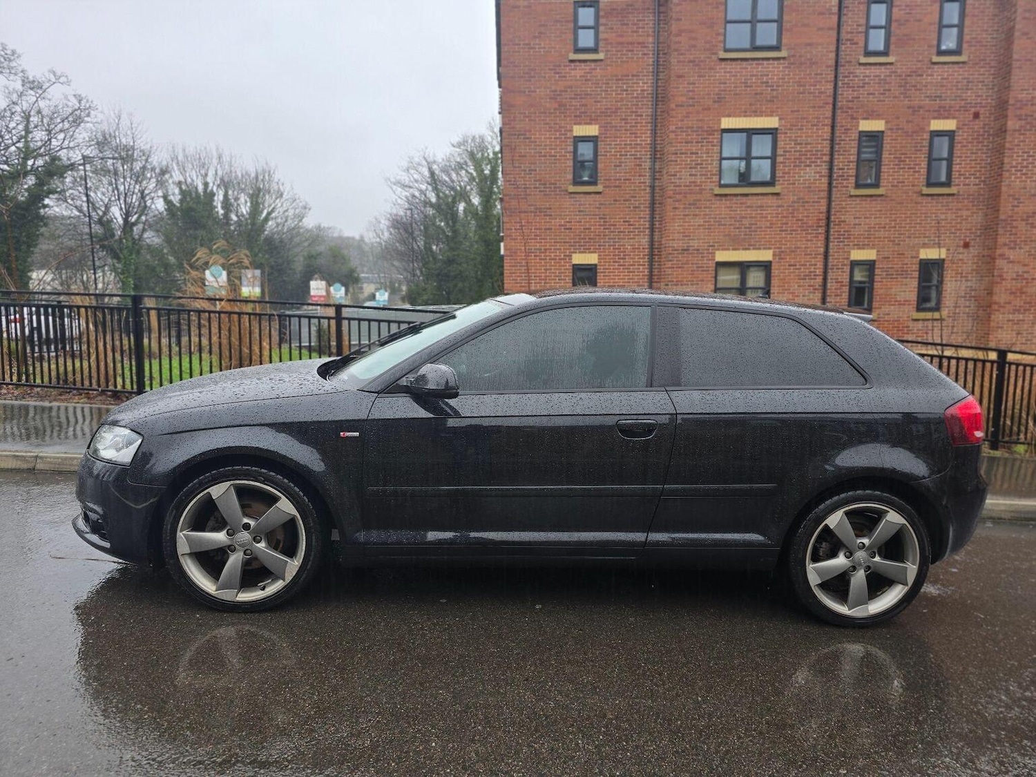 Used Audi A3 2011 for sale - 77277341: Photo 10