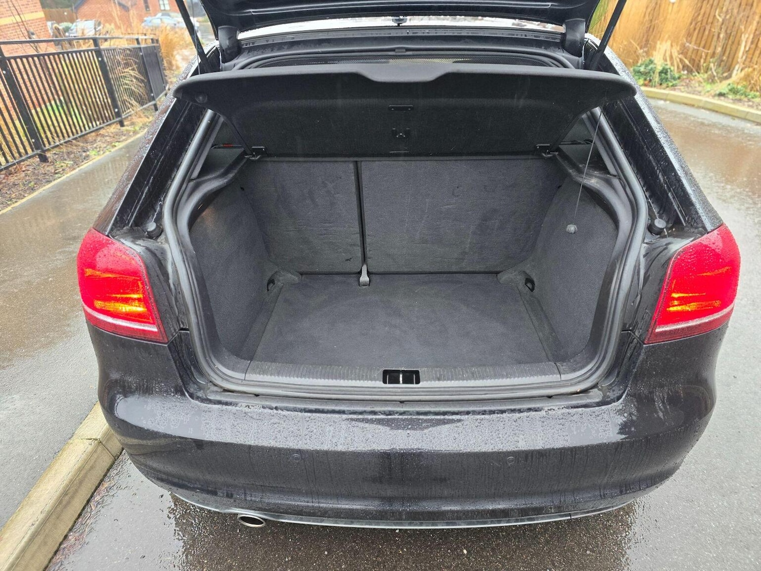 Used Audi A3 2011 for sale - 77277341: Photo 32