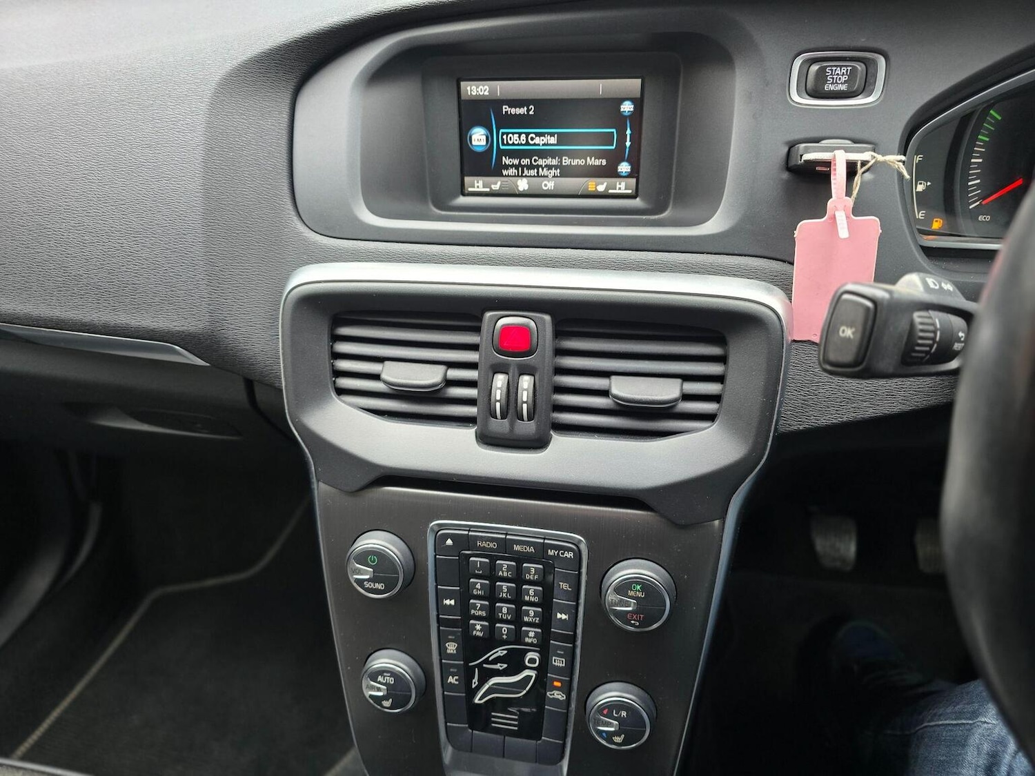 Used Volvo V40 2013 for sale - 77494887: Photo 29