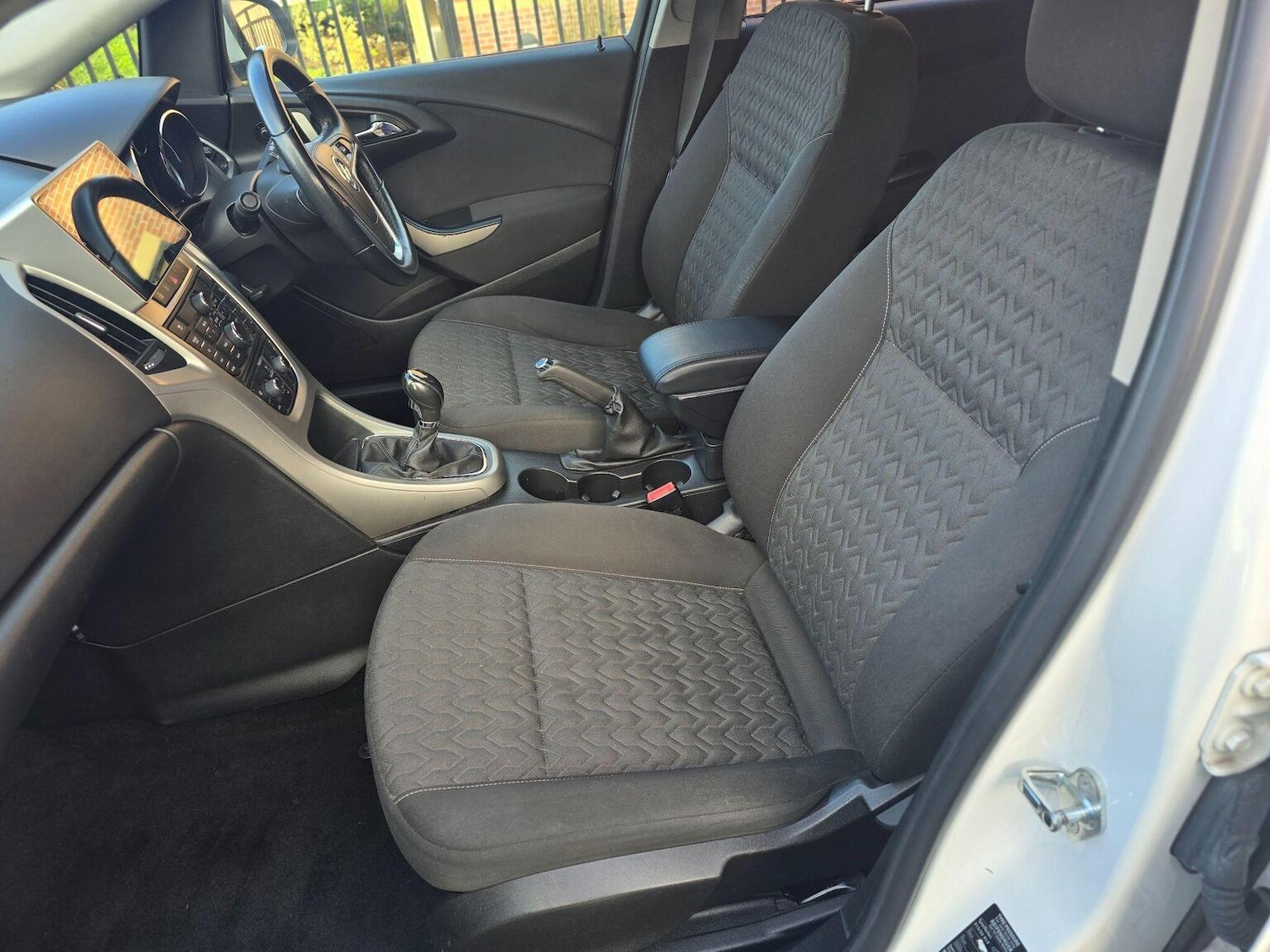 Used Vauxhall Astra 2014 for sale - 76660039: Photo 30