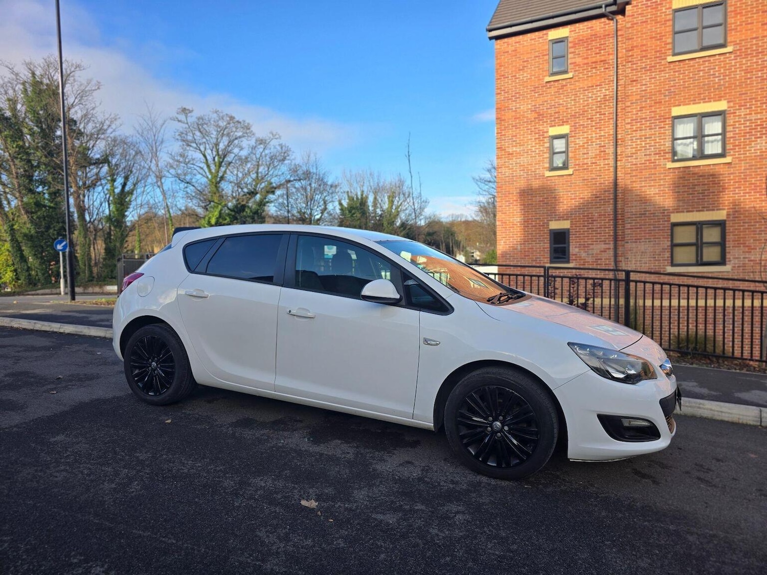 Used Vauxhall Astra 2014 for sale - 76660039: Photo 31