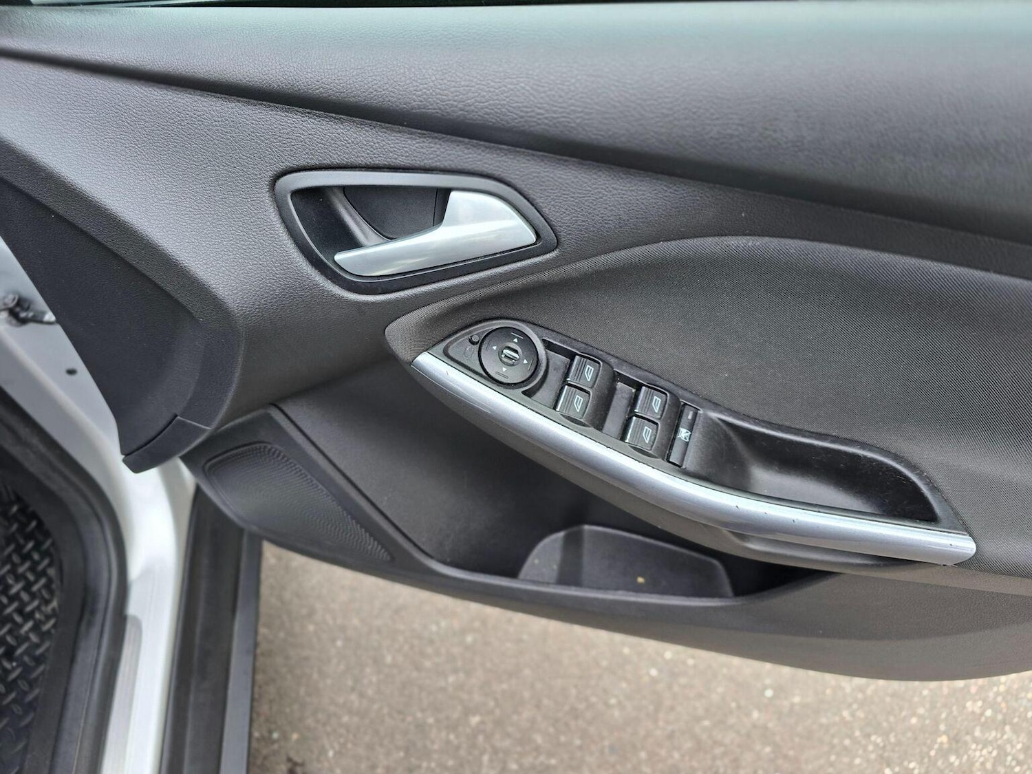 Used Ford Focus 2014 for sale - 77792886: Photo 28