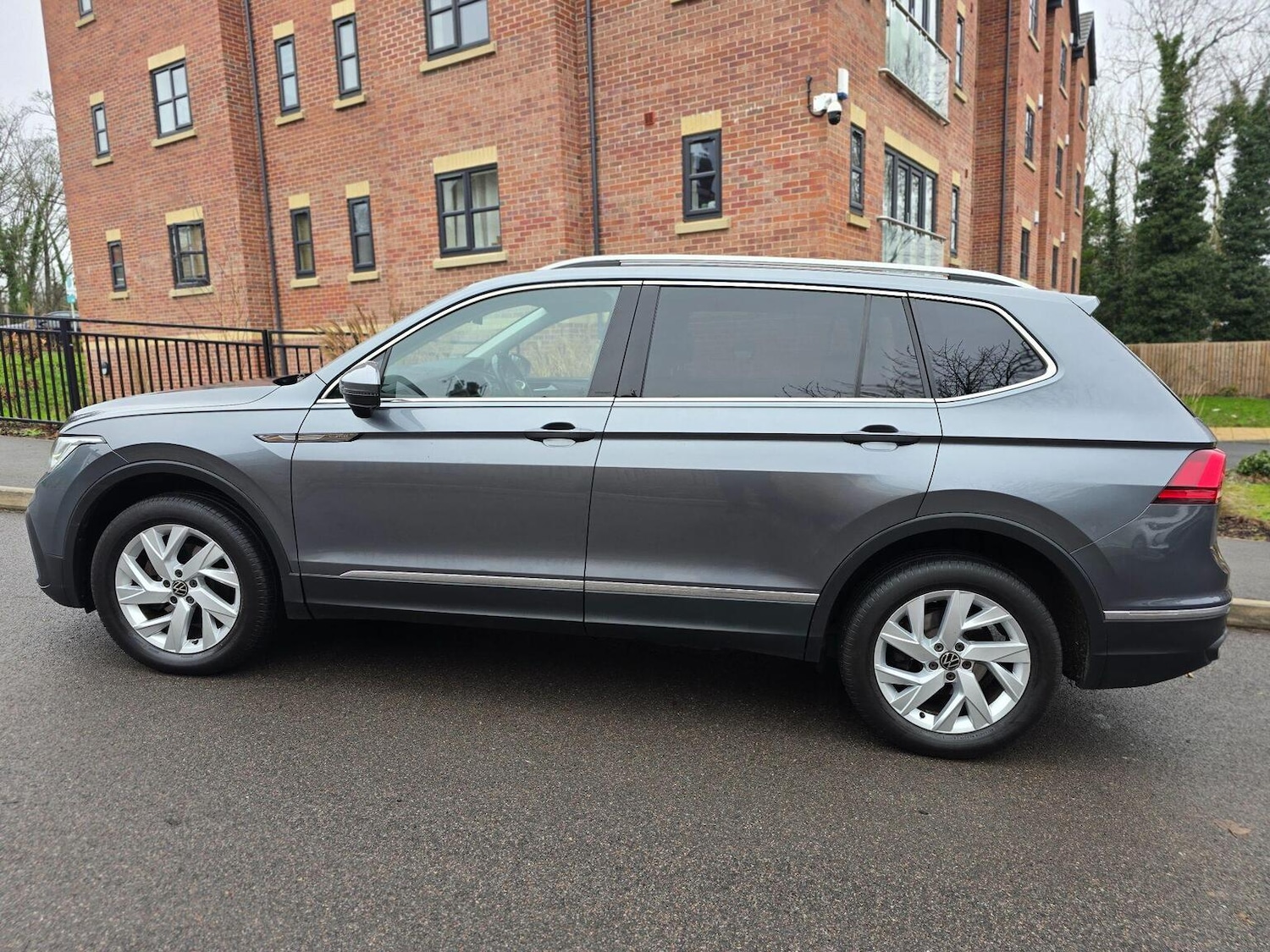Used Volkswagen Tiguan Allspace 2022 for sale - 76848666: Photo 12