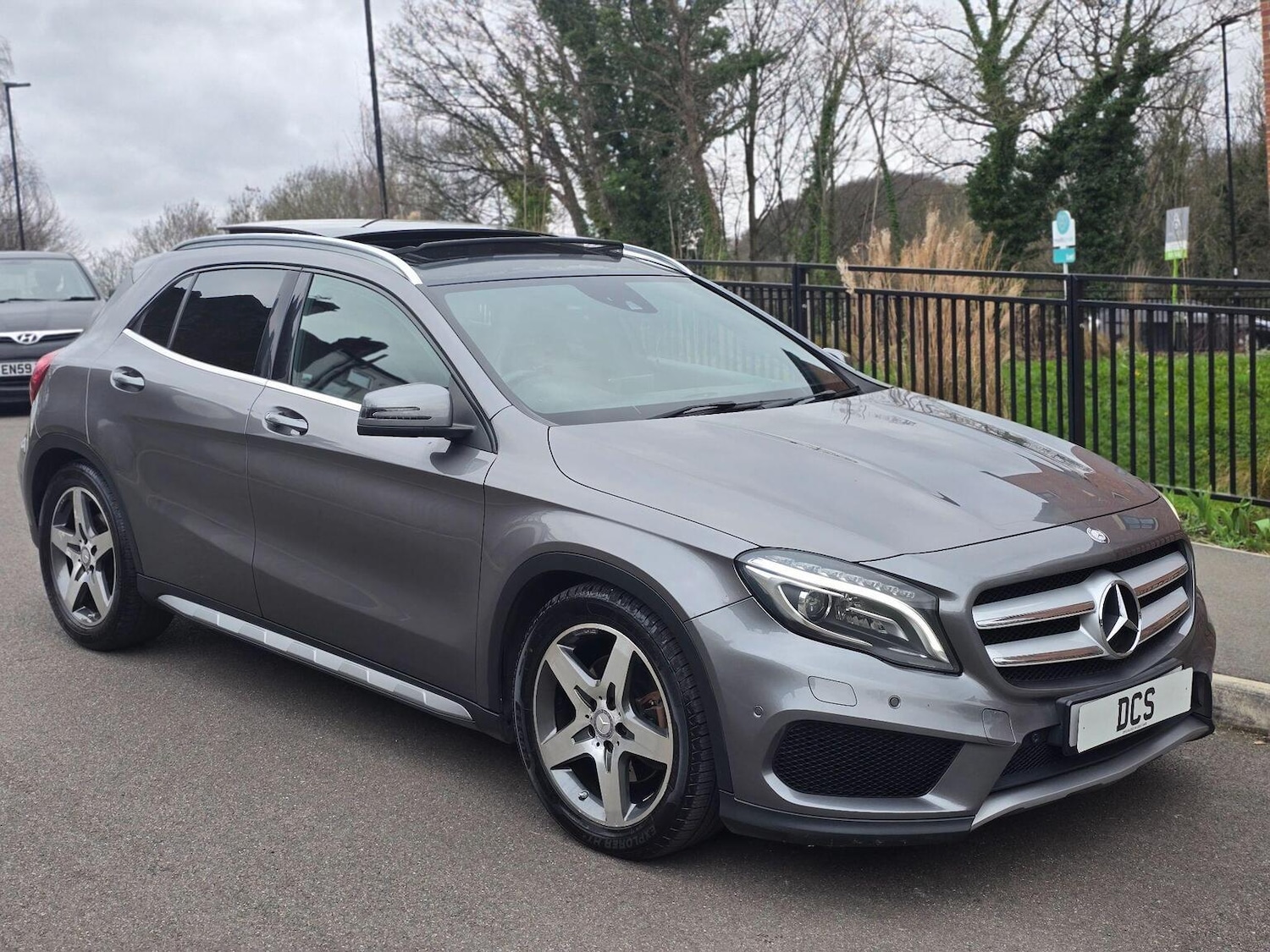 Used Mercedes-Benz GLA 2014 for sale - 77844995: Photo 2