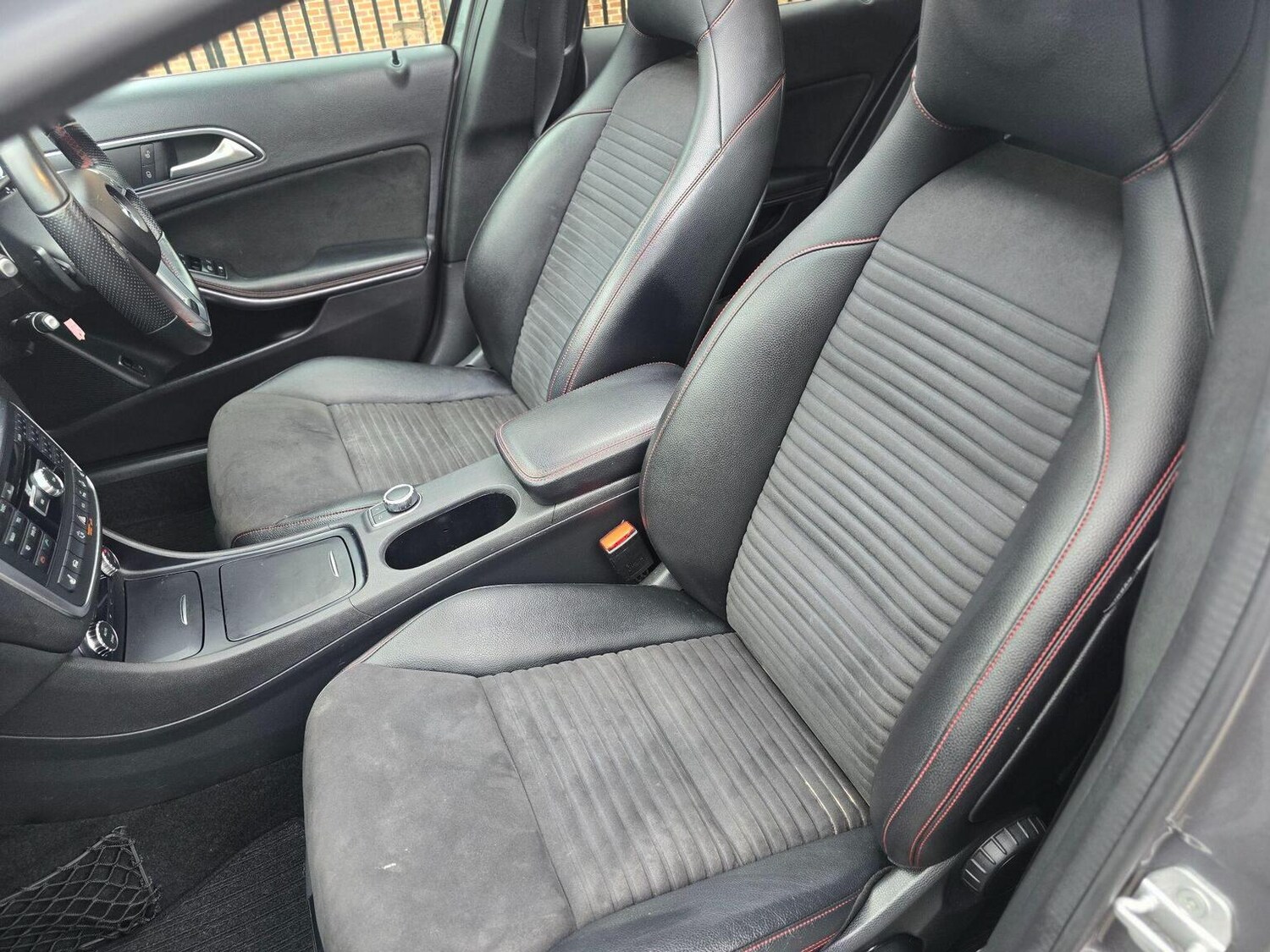 Used Mercedes-Benz GLA 2014 for sale - 77844995: Photo 45