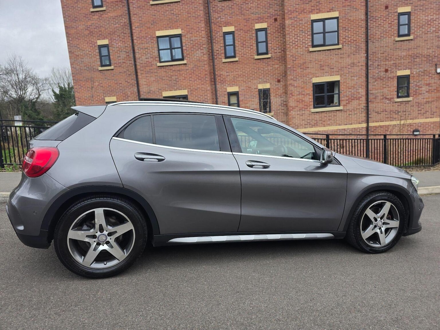 Used Mercedes-Benz GLA 2014 for sale - 77844995: Photo 7