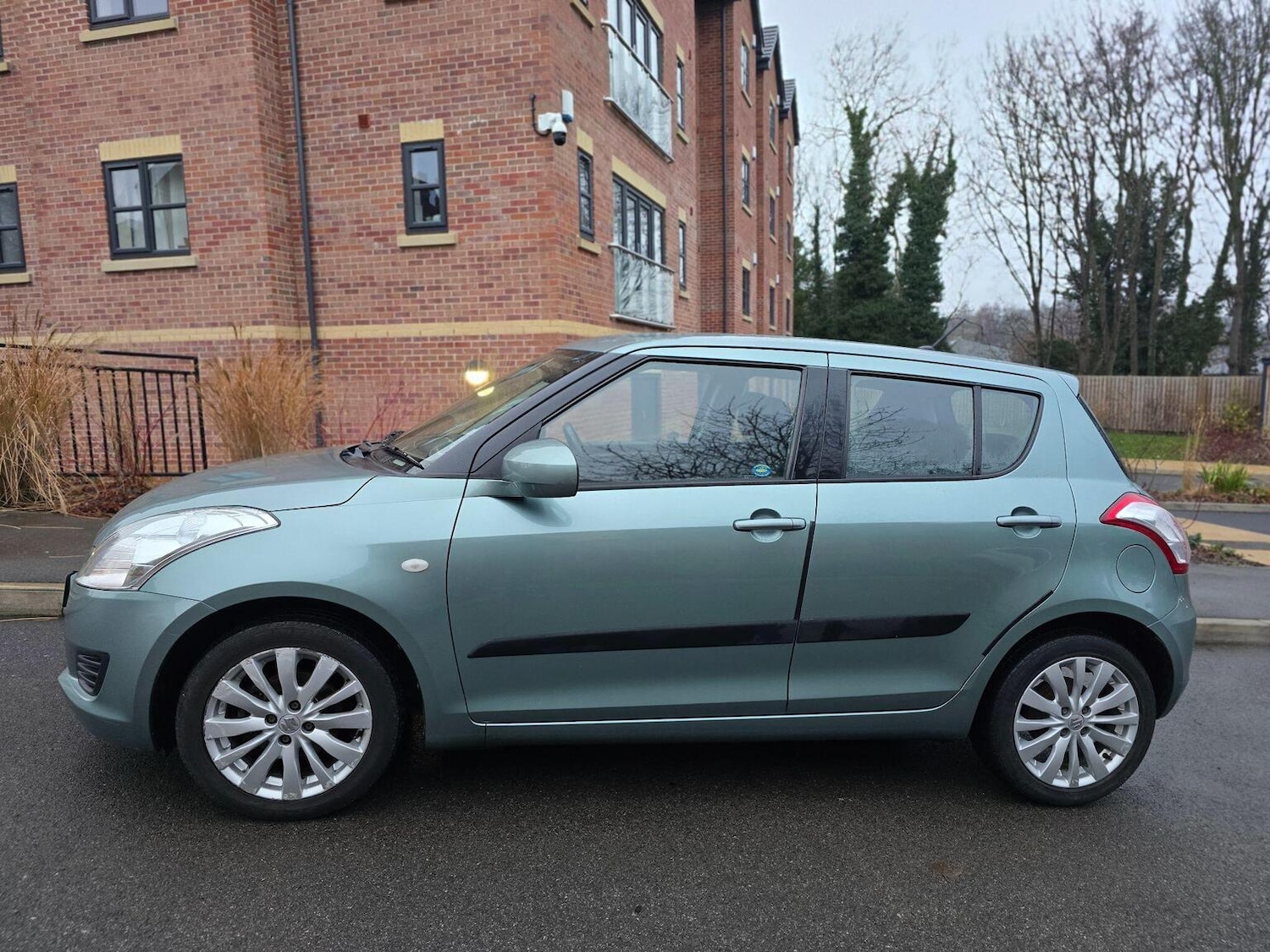 Used Suzuki Swift 2013 for sale - 77213457: Photo 13