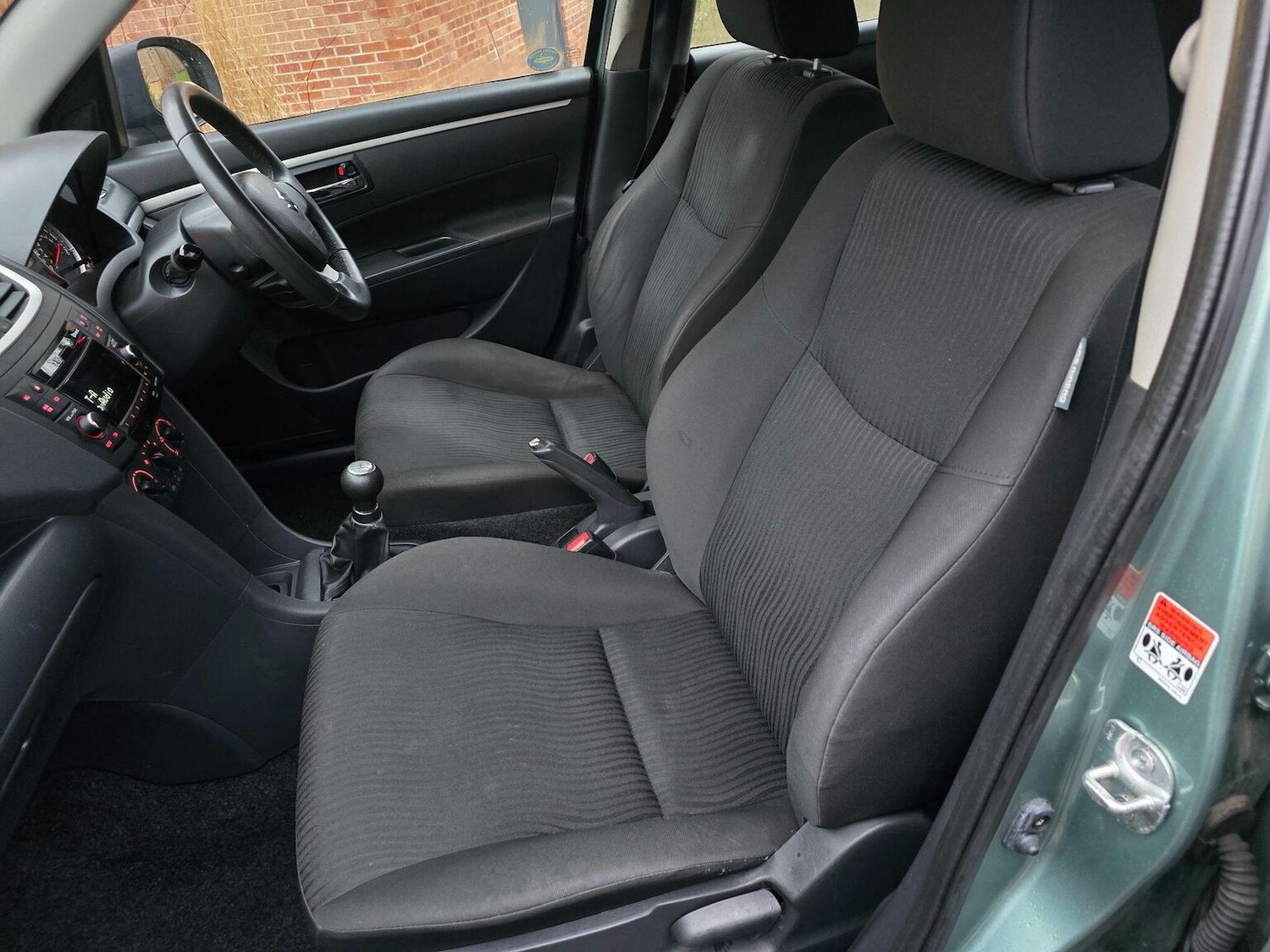 Used Suzuki Swift 2013 for sale - 77213457: Photo 34