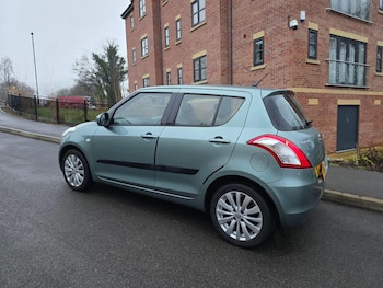 Used Suzuki Swift 2013 for sale - 77213457: Photo