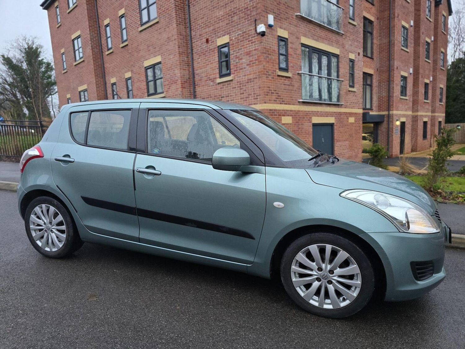 Used Suzuki Swift 2013 for sale - 77213457: Photo 6