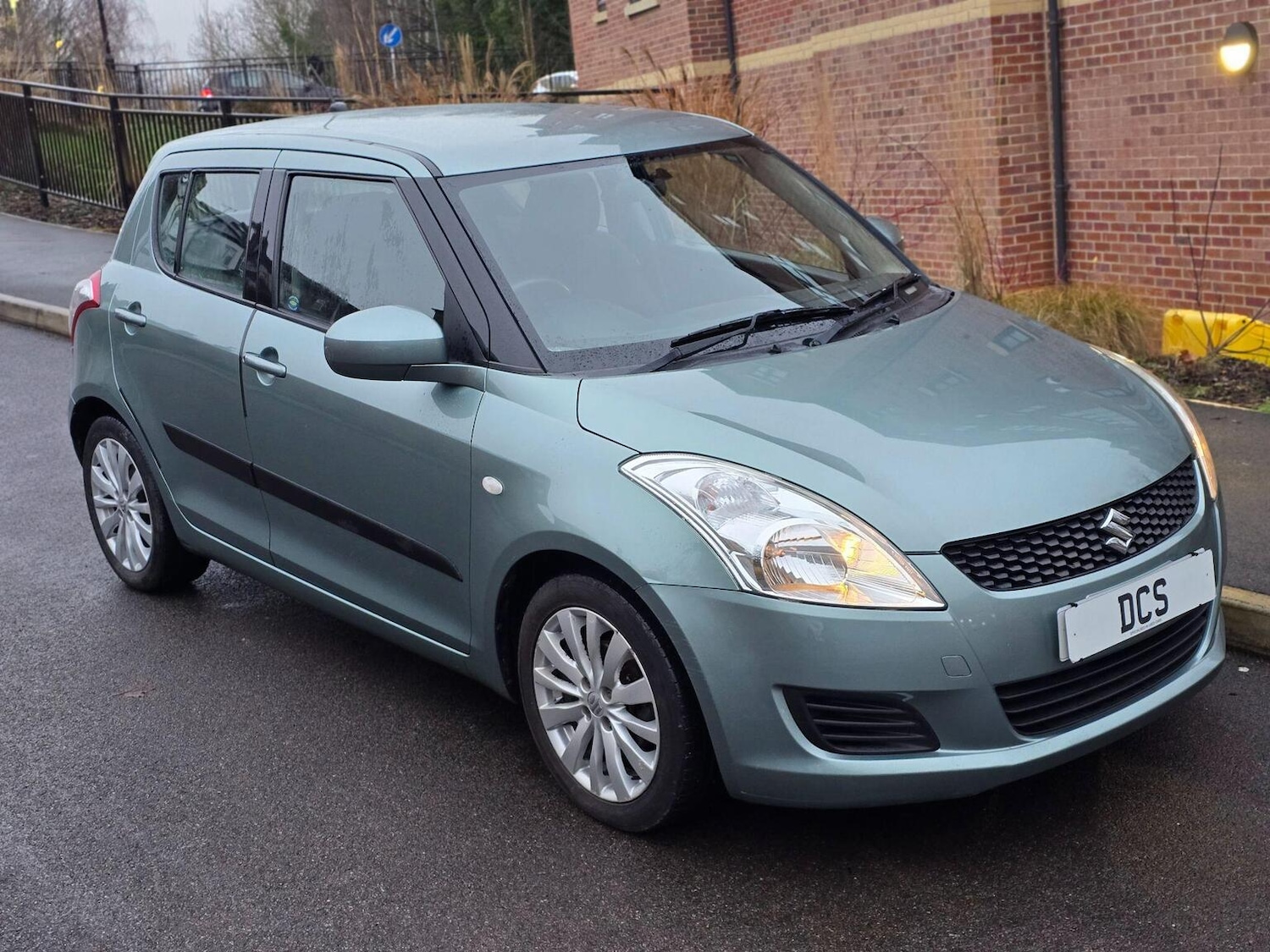 Used Suzuki Swift 2013 for sale - 77213457: Photo 7