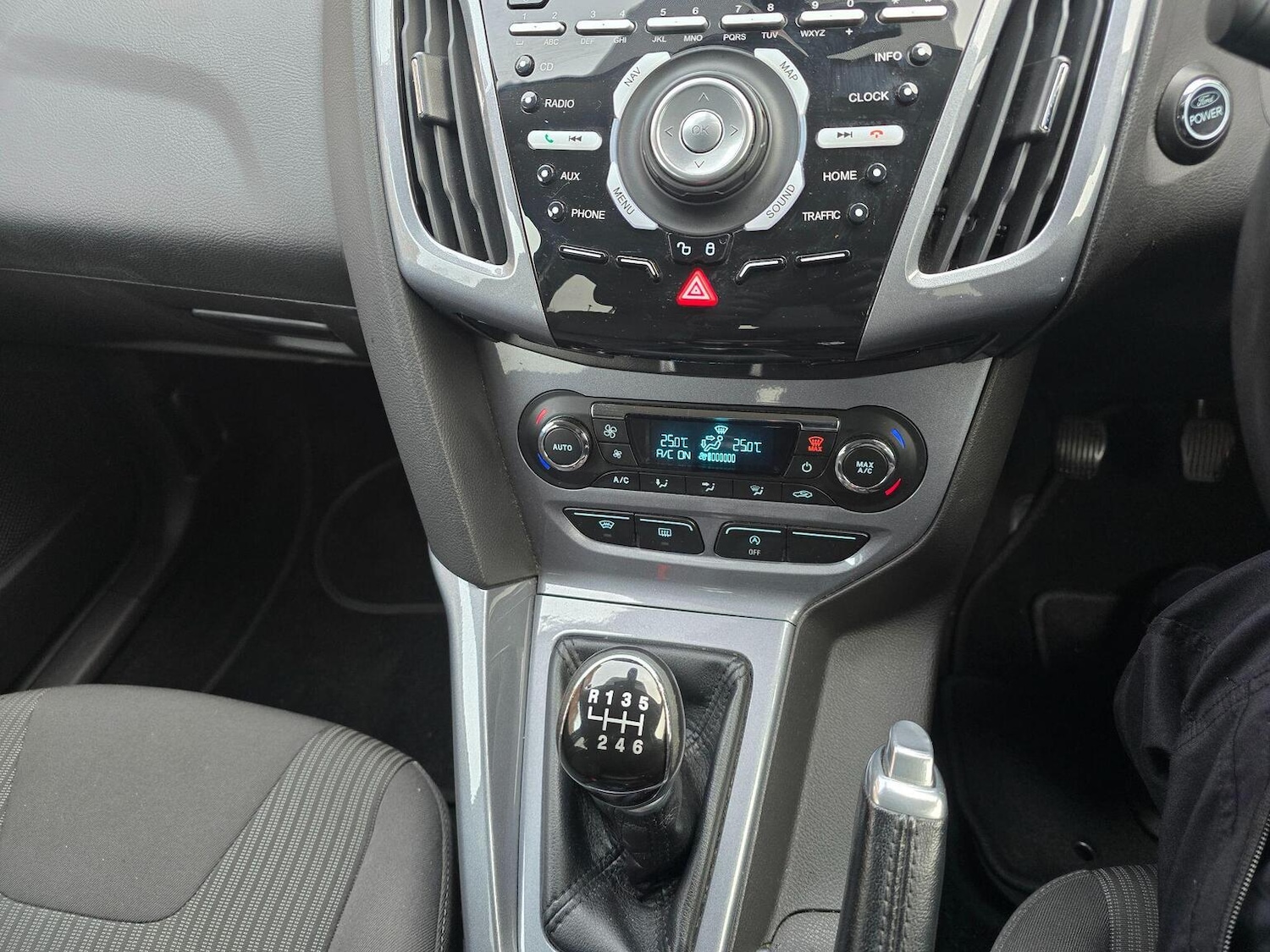 Used Ford Focus 2013 for sale - 77027996: Photo 19