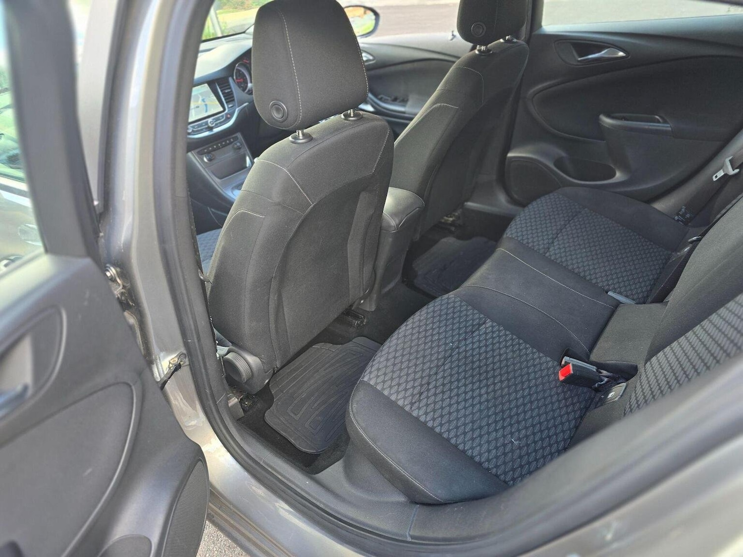 Used Vauxhall Astra 2017 for sale - 76660048: Photo 23