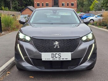 Used Peugeot 2008 2021 for sale - 76660049: Photo