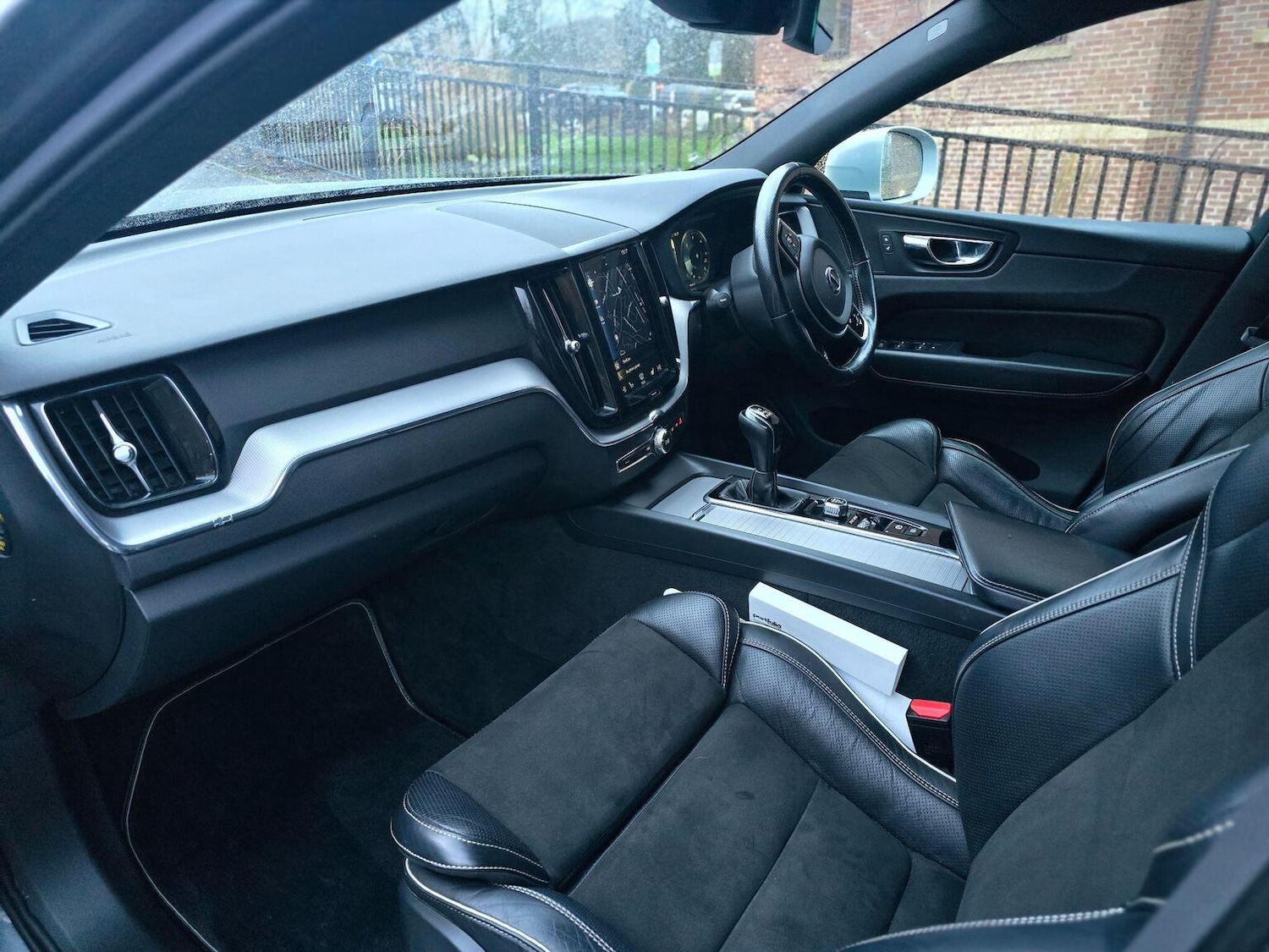 Used Volvo XC60 2018 for sale - 76848656: Photo 22